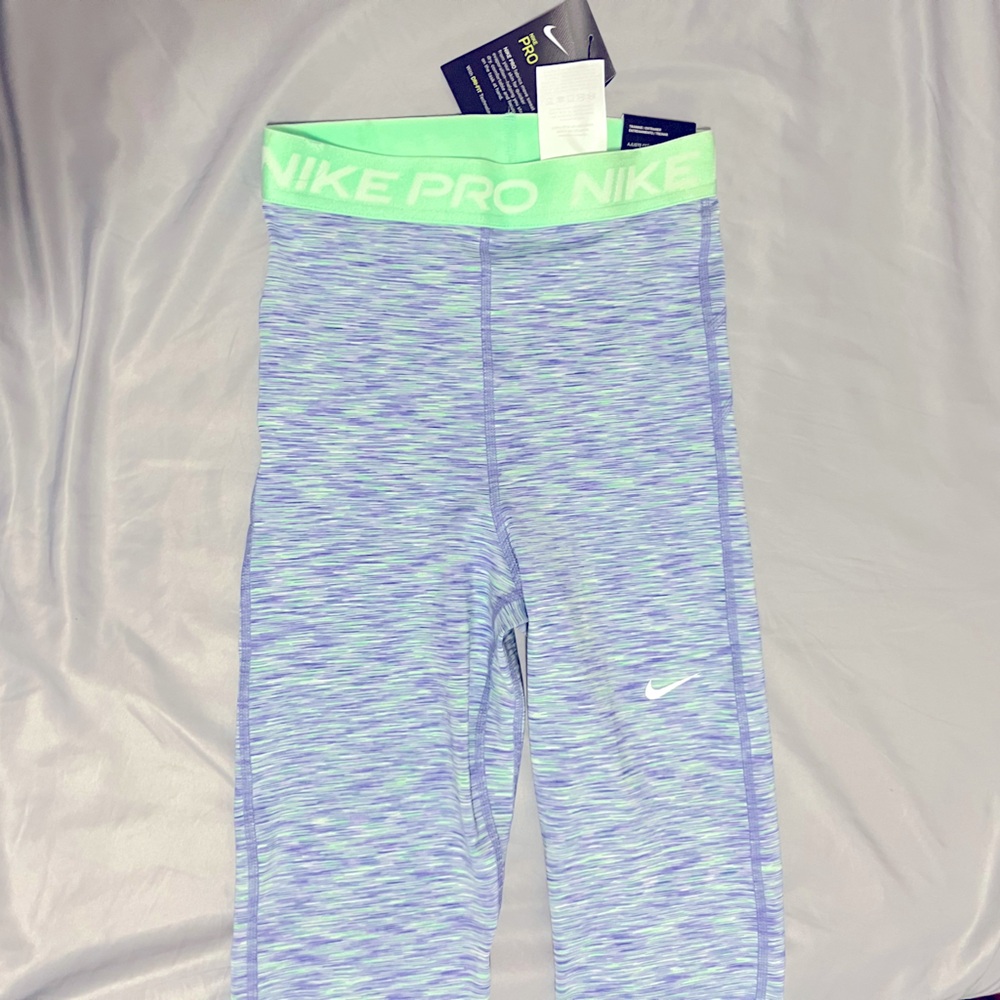 Women’s XS Nike Pro Leggings